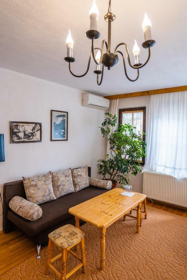 Toni'S Guest House Melnik  Eksteriør bilde